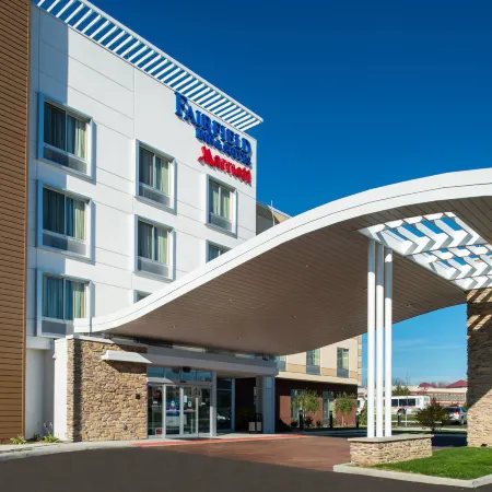 Fairfield Inn & Suites Akron Stow
