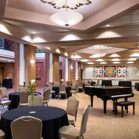 The Lincoln Marriott Cornhusker Hotel