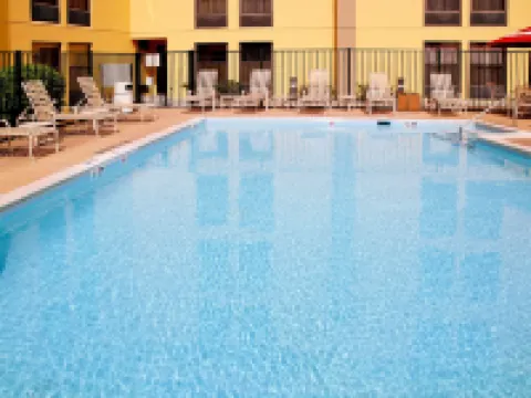 Hampton Inn Alexandria/Pentagon South Hotels in Mason