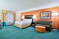 Holiday Inn Bismarck Hotels near JOANN Fabric and Crafts