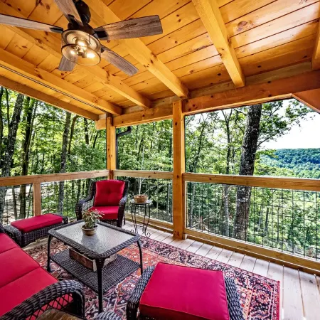 Moondance Cabin at Red River Gorge - Hot Tub