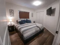 Upscale, Pet friendly, Main Floor, Bidet toliet Unit 1