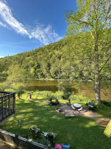 Creek Front Home with Private Access - Perfect for Kayaking, Fishing, and Hiking