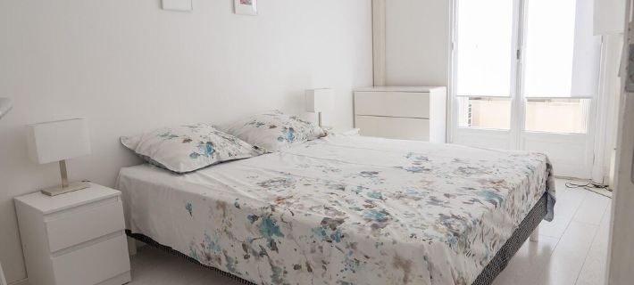 NEW! 2 Pieces Design, Downtown, 200 m beaches, air conditioned Hotéis em Menton