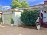 Quaint Downstairs Apartment by Campus w/amenities Hotels near University of Wyoming Outreach School