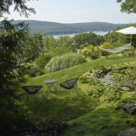 Spectacular Lakeviews From Every Room and Garden