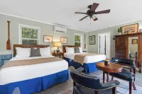 Private Lakefront Spread: BigH2O, Smokehouse, Spa, Firepits, Fence, PETS