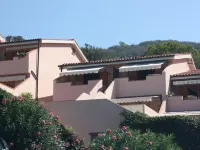 Lovingly furnished vacation apartment with large pool in Nisporto Hotels in Rio