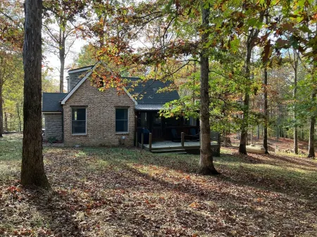 Storybook Cottage in Leipers Fork, TN