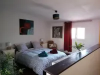 Pretty F 2 in Claira in the Pyrénées-Orientales at 5 minutes from the beaches Hotels near Centre commercial Carrefour Claira Salanca