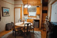 Cozy 2-Bedroom Cottage with Loft, AC, and WiFi on Peaceful 295-Acre Property