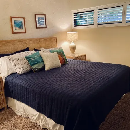 Summer Rates- Popular Ground Floor Unit at Oceanfront Resort.