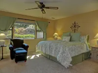 Amazing 1800SF Sedona Townhome - in Village of Oak Creek