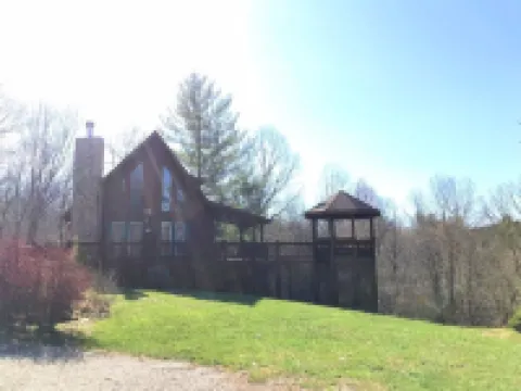 Welcome to LAZY DEER CABIN!