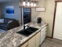 Spacious Northern Black Hills Couples Retreat - 5 Miles from Terry Peak Skiing