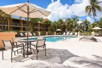 Hampton Inn Key Largo - piscina