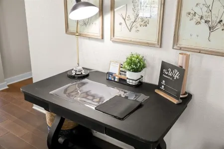 The Hollie House- Storybook Craftsman Cottage in Dripping Springs Отели рядом с достопримечательностью «Ian's Chapel at Camp Lucy»