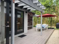 Ideal location, Minutes to Beach & Abbott Kinney, lots of parking - 3-Star