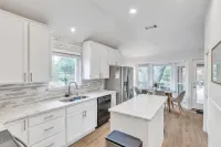 Zen Garden Retreat Home - Wellness Menu Available