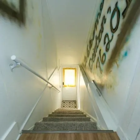 The Funky Flat-steps from Denton's nightlife!