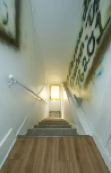 The Funky Flat-steps from Denton's nightlife!