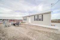 The Concord: A charming 2-bed 2-bath pet friendly house in historic Saint James