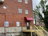 Step into Downtown, 5 Minutes Drive to Luray Caverns, 15 to Thorton Gap Entrance Hotels in Page County