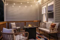 Local Artistic Flare~Sleeps 12~New Modern Build
