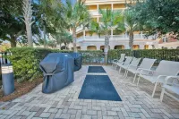 Summer Dates Available! Near Rosemary Beach! Triple Bunks! Beach and Pool Access