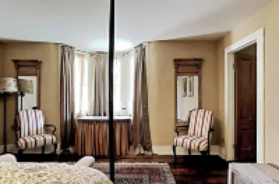 Spacious 2BR w/ large loft, Deck, great location