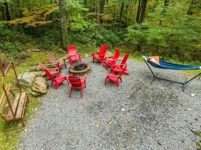 Private retreat with Nature at its best! Hot Tub, Lake & ski, Arcade & Games. Hotels in der Nähe von Deep Creek Marina