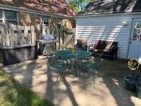 Walk to Lambeau! - Bart Starr 3 Bedroom house near Marquette Park Hotels near Bentwood Place