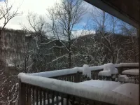 Mountain View -  Hot Tub - Mountain View Sleeps 6 -  Dog / Pet Friendly -