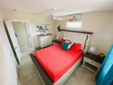 Stunning Beachfront Vacation home. Walk straight onto beach.