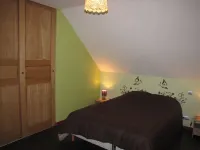 Farm cottage, games room and jacuzzi and sauna option, near Touquet beach