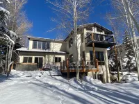 Private Hot tub/Fire Table on Large Deck overlooking Eagle River! Fly-fishing!