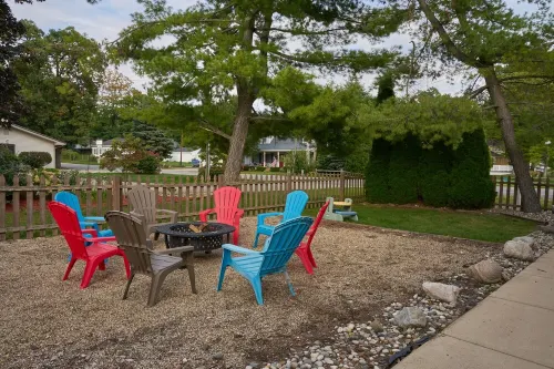 Centrally Located in Heart of Sister Lakes, Michigan