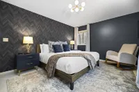 ~Sunrise Vista~Lakefront~Dock~Kayaks~Hot Tub~Games