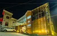 เดอะ นาธูลี แมนเนอร์ - ห้องครัว