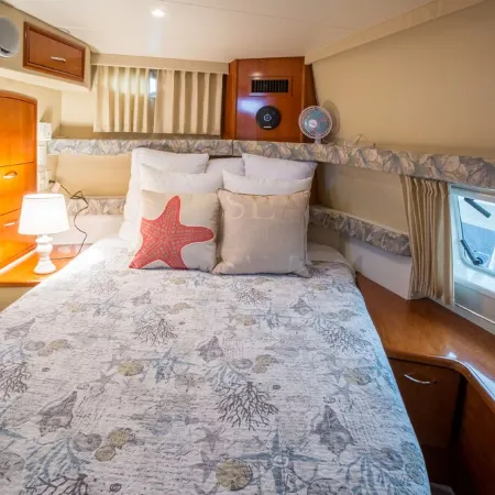 Boston Harbor Yacht,  AC/Heat, Walk to North End WiFi