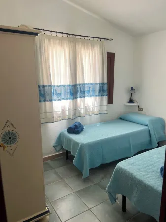 House "The two Lapwingsemi-detached portion)