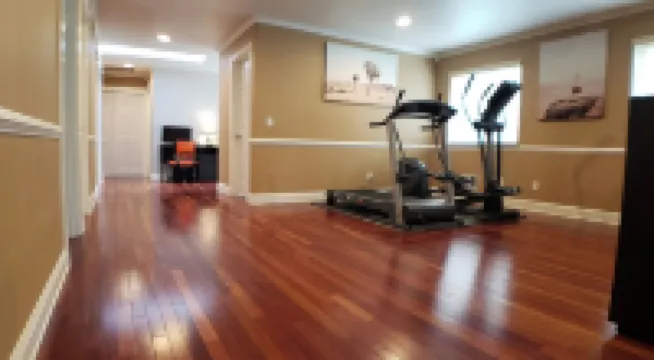 Comfort and Luxury Tropical Villa with EV Charger.