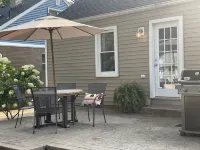 luxury bungalow-walk to Beaumont hospital