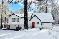 Luxury 5Bedroom/10beds/LargeGatedBackyard/SwingSet/EntertainmentRoom/ &BonusRoom