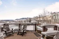 Courcheval Chalet in Mt Village Core with the best ski access just out the door! Hotels in Mountain Village