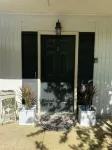 Oxford Town-Close to Campus and Walking Trails-New Furniture!
