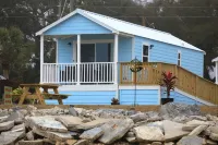 (Fishing from dock) Boat Launch, Seafood Market & Bait-tackle shop next door....