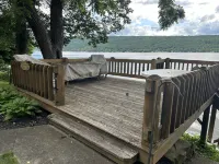 Lovely Honeoye Lake home w/gorgeous sunsets! Family Friendly-Deck, dock, kayaks!