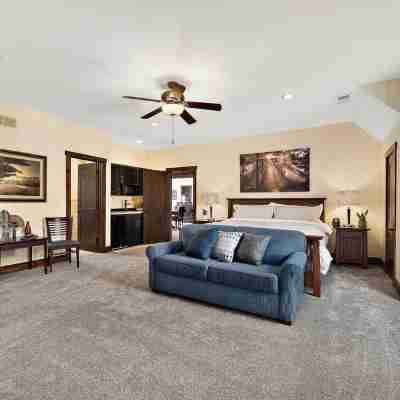 Luxury in the Heart of Nemacolin, the Laurel Mountains Most Idyllic Resort Area. Rooms