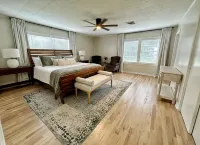 The Velvet Crush Cottage located in the heart of Monroe Hotels near Malone Stadium